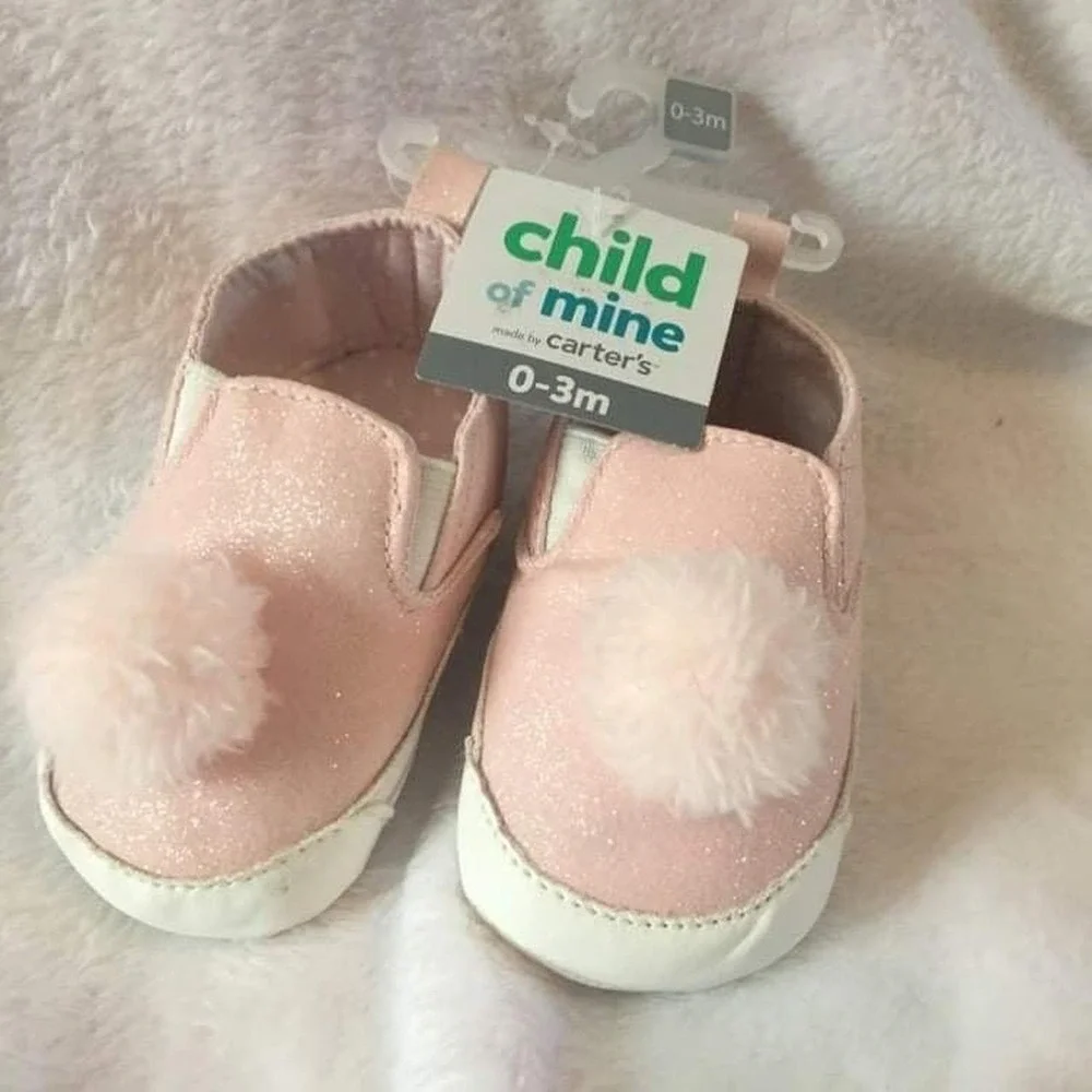 Child of Mine Carter's Slip On Shoes Baby Girl 0-3M Pink NWT Glitter Pom Pom